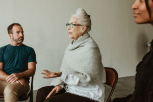 People in an addiction aftercare program